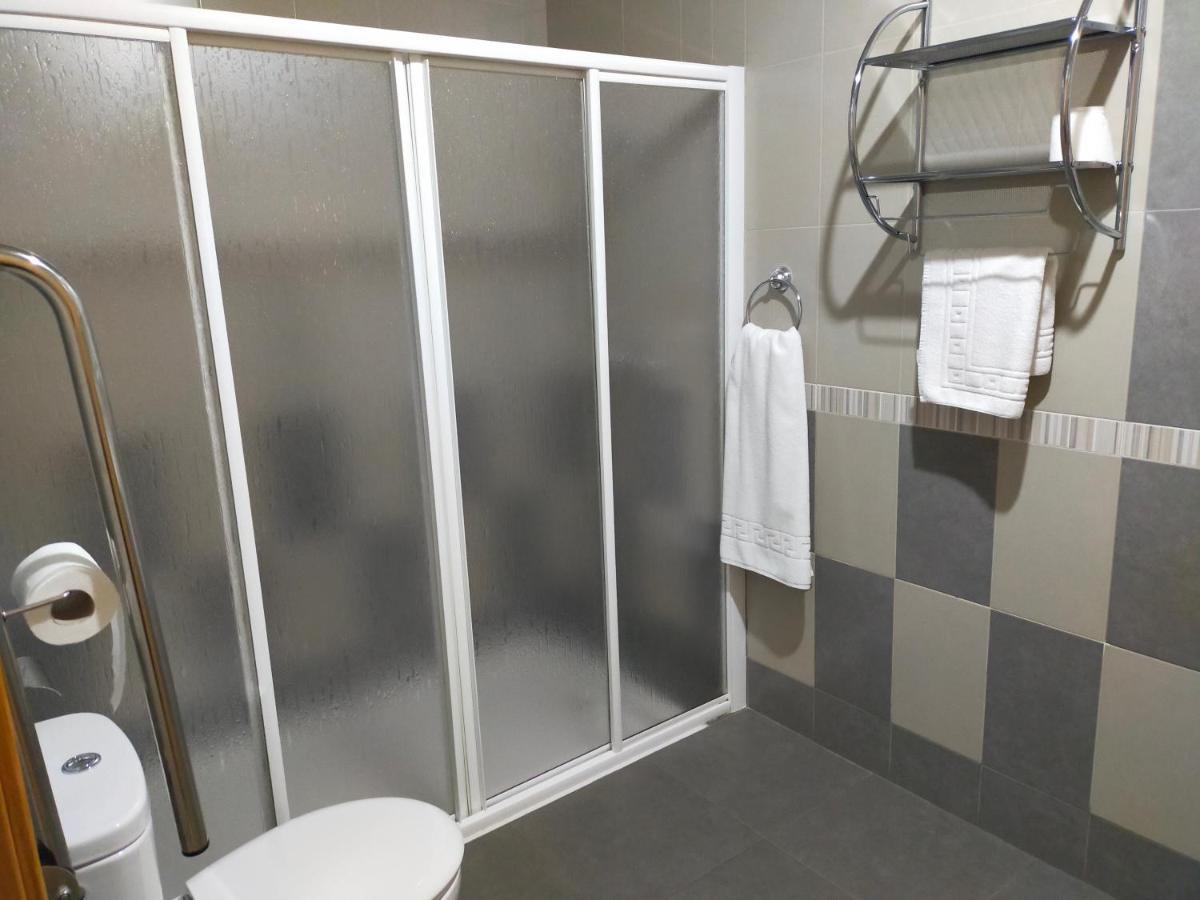 Hostal Banderas Fuensanta de Martos 外观 照片
