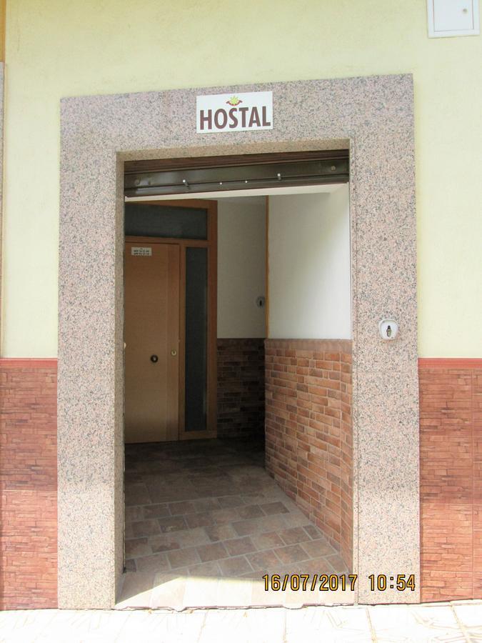 Hostal Banderas Fuensanta de Martos 外观 照片