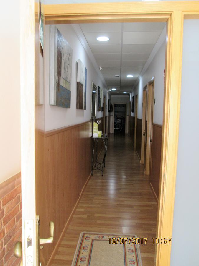 Hostal Banderas Fuensanta de Martos 外观 照片